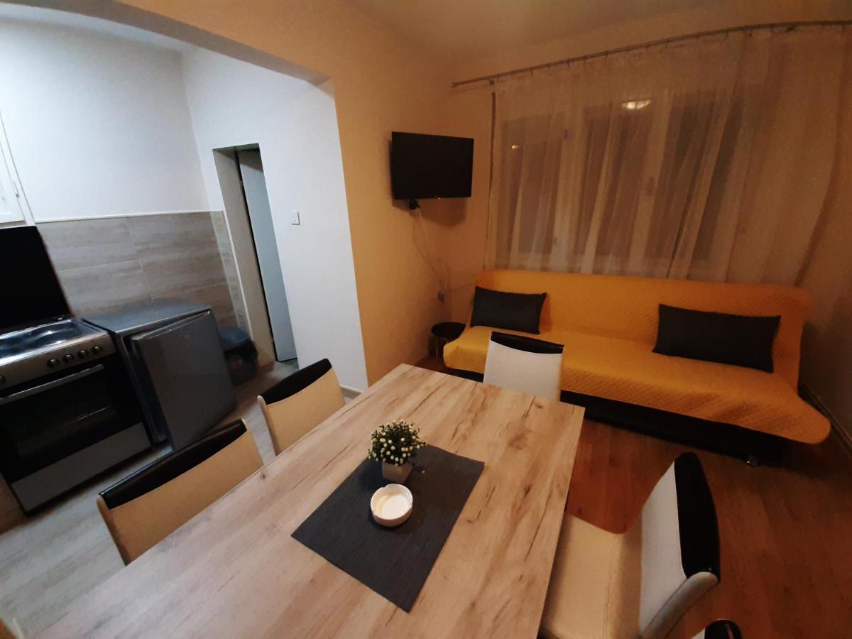 Haus Apartman Zajecar M&L Ngoại thất bức ảnh