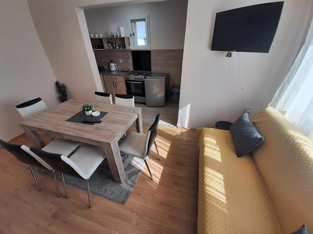 Haus Apartman Zajecar M&L Ngoại thất bức ảnh